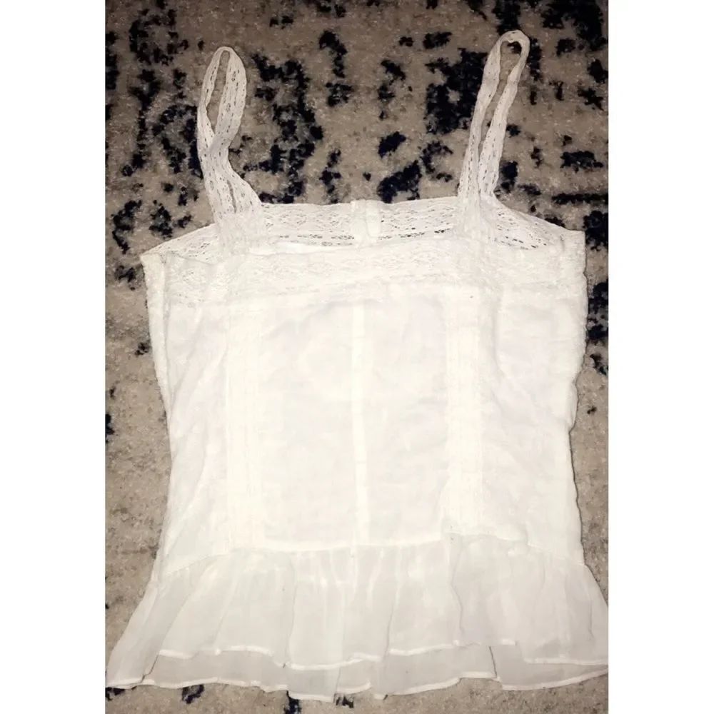 ✨ Button Front Princess Crop Cami/Tank✨ - Picture 3 of 5